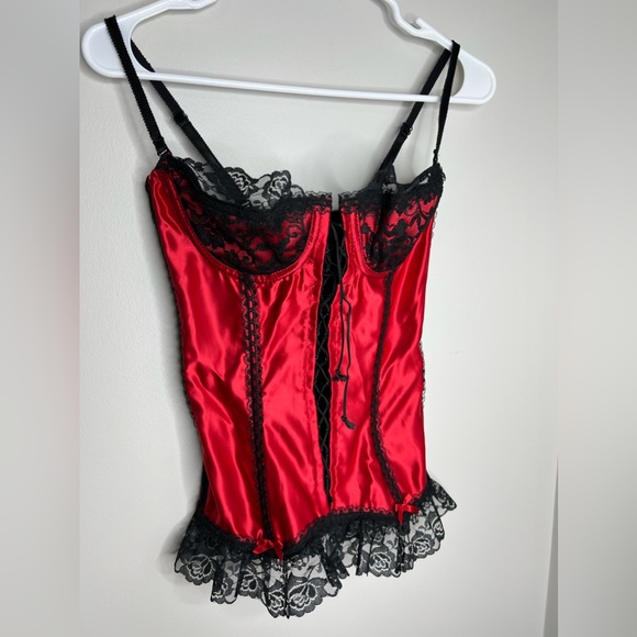 Lover’s Lane corset - 36B cups, lightly boned for shape, lace, silk, adjustable. - Picture 2 of 6